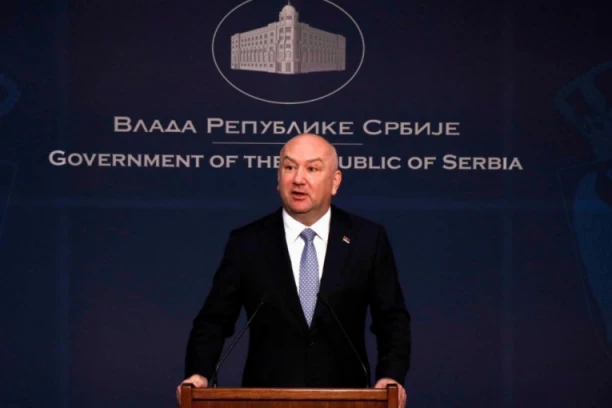 POPOVIĆ: Zabrana ulaska patrijarha na Kosovo je vrhunac beščašća