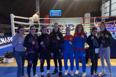 SOMBOR EPICENTAR SVETSKOG BOKSA - 11. Kup nacija okupio 143 bokserke!