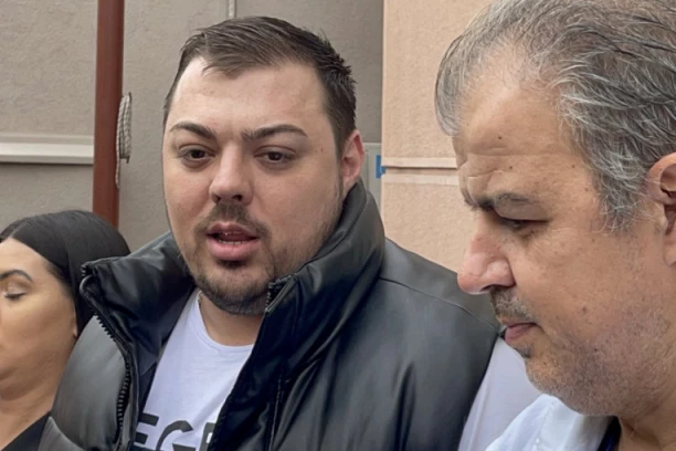 PRIVEDEN SLOBA VASIĆ: Policija ga uhvatila u prekršaju, divljao po putu!