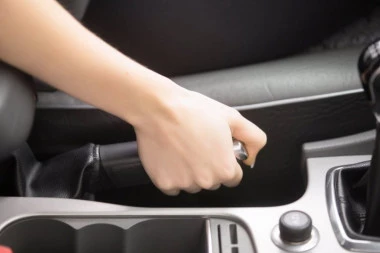 GREAT TRICK! Here's what to do if the hand brake freezes