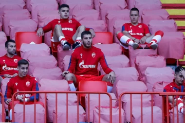 IZNENADNI DOLAZAK: Dobro poznato lice na pripremama ZVEZDE u Antaliji!