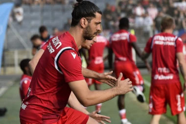 OTKAZ U POSLEDNJEM TRENUTKU: Zvezda ostala bez rivala u Antaliji!