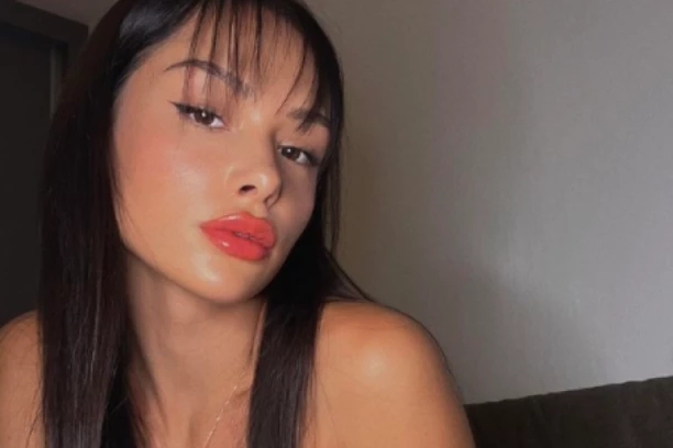 EKSPLICITNE FOTKE bivše devojke Bake Praseta se pojavile: Anja se HITNO oglasila, pa uputila JEZIVU PRETNJU zbog skandaloznog sadržaja! (FOTO)