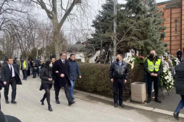 MILICA I DANILO SU TEŠKO PODNELI KSENIJINU SMRT - Vučić: Moraću da budem bolji tata nego što sam bio