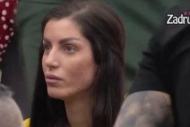 NASTAO MUK U BELOJ KUĆI: Janjuš ŽESTOKO ISPOZIVAO Mimu: TI SI PRELJUBNICA, NAJGORA SI! (VIDEO)