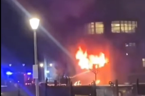 GORI NAUČNO-TEHNOLOŠKI PARK NA ZVEZDARI! Veliki požar! (VIDEO)