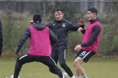 "NAPOKON SAM OBUKAO PRAVE BOJE" - Iskren je Fejsa po povratku u srpski fudbal!