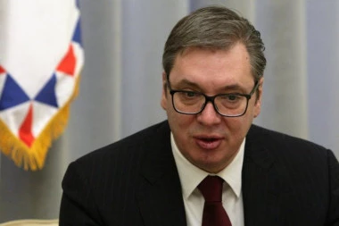 SRBIJA JE OPREDELJENA ZA DIJALOG: Vučić razgovarao sa Boreljom