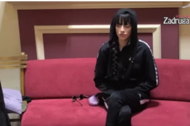 TARA PONOVO PONIZILA ŠA! Simova priznala da se NE KAJE zbog ODNOSA sa Vukom Mobom, pa progovorila o TROŠENJU Nenadovih para! (VIDEO)