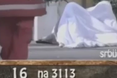 HITNA POD ROTALJKAMA ULETELA U ZADRUGU! Zadrugar odmah HOSPITALIZOVAN, staklo i KRV NA SVE STRANE! (VIDEO)