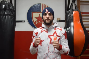 ZVEZDA GOSTUJE U SLOVENIJI U 5. KOLU REGIONALNE LIGE: Veljko poveo crveno-bele  po trijumf u Mariboru! (VIDEO)