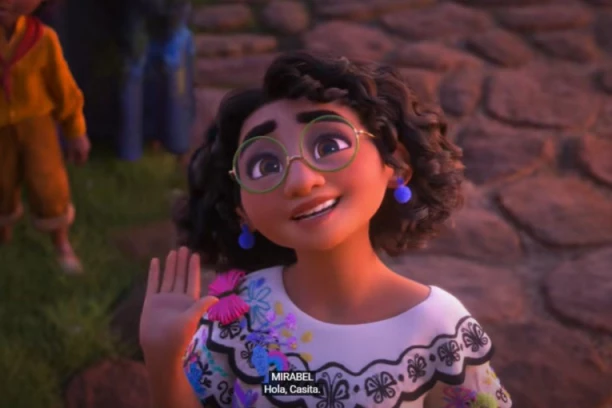 ISPUNILI ŽELJU DEVOJČICI: Glavna junakinja Enkanta izgleda posebno zbog nje