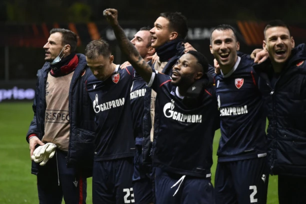 ZVEZDA POSLALA SPISAK U UEFA: Jedan igrač je definitivno precrtan!