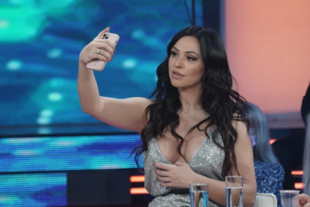 Ljupka Stević se POMIRILA sa generalom?! Pevačica otkrila ŠOKANTNE detalje: OPROSTILA sam Simketu SVE!