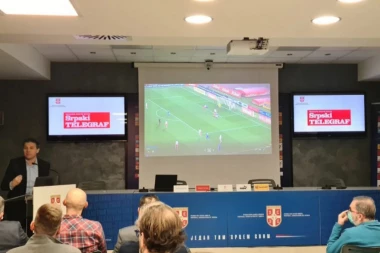 SJAJNA PREZENTACIJA DEJANA FILIPOVIĆA I SUDIJSKE KOMISIJE: Mediji upoznati sa VAR tehnologijom - divna atmosfera! (VIDEO)