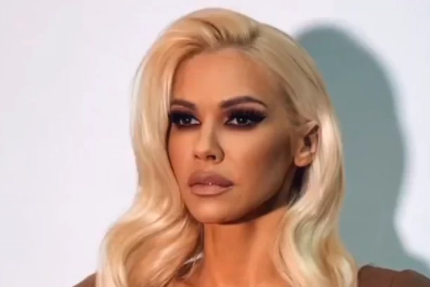 ZAPROŠENA NATAŠA BEKVALAC! Na adresu pevačice stigao prsten iz Njujorka, vredan 15.000 evra: Evo kako je odreagovala!