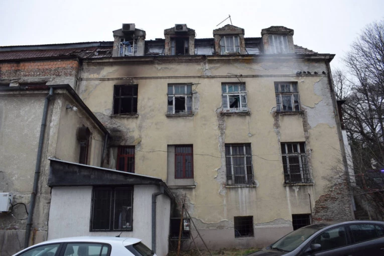 IZGOREO BIVŠI ELEKTRIČAR INFEKTIVNE KLINIKE! Detalji stravičnog požara u krugu KCS!