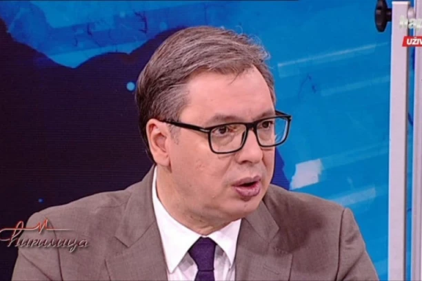 PREDSEDNIK VUČIĆ UPRAVO SAOPŠTIO: Mladi dobijaju još po 100 evra