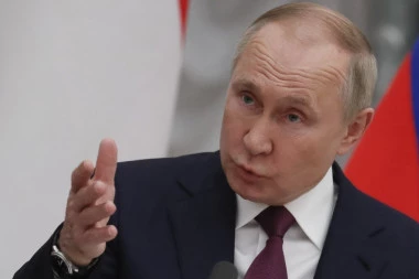 PUTIN POSLAO VOJSKU U LUGANJSK I DONJECK: Ruski predsednik izdao naredbu da se obezvedi mir