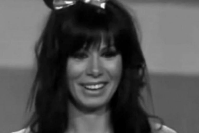 Ivana Mlađović na Plejboj takmičenju