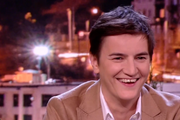 ANA BRNABIĆ OTKRILA KO JOJ JE BILA "TIHA PATNJA" U MLADOSTI! Nikad ne biste pogodili!