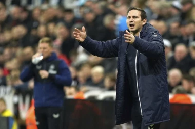 ČUDO NA GUDISONU: Everton u 99. minutu do pobede sa igračem manje!