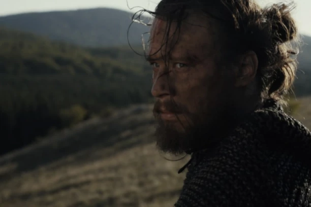 NASLEDIO SAM LAUŠEV MAČ I ŠTIT: Mladen Sovilj kao HRABRI ratnik u filmu "Heroji"! (FOTO)