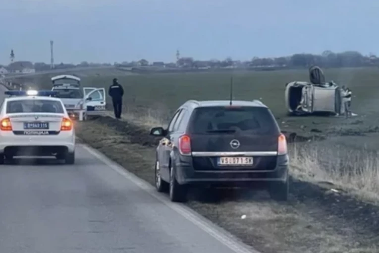 IMA POVREĐENIH! Teška saobraćajka kod Vršca!