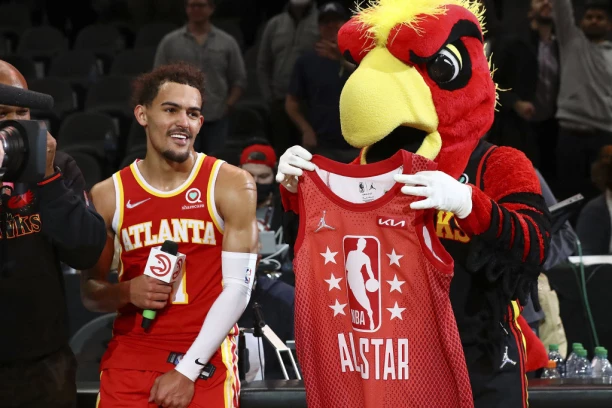 JANG NOSIO ATLANTU DO POBEDE, BOGDANOVIĆ MU POMAGAO! "Greek Freak" opasan kandidat Jokiću za MVP trofej! (VIDEO)