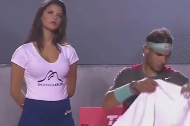 NADALU PODMETNULI BOMBU! Rafa NA MUKAMA, brutalna skupljačica loptica ga potpuno RASPAMETILA! (VIDEO)