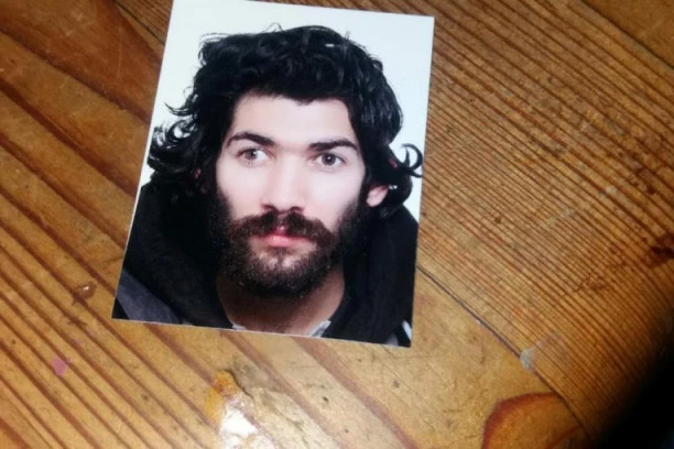 NESTAO MLADIĆ (27) U BEOGRADU: Sleteo na aerodrom i od tada mu se gubi svaki trag - porodica nudi nagradu za informacije