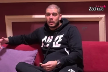 Šutnuću Aleks zbog 50.000 EVRA! Dejan pokazao PRAVO lice, priznao da su mu samo PARE bitne!