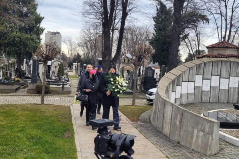 Zorica Brunclik i Kemiš na pomenu Šabanu Šauliću