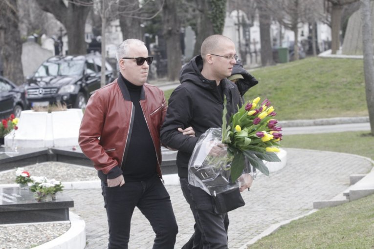 Saša Matić na pomenu Šabana Šaulića