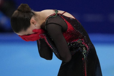 PRITISAK JE BIO PREVELIKI: Rusija suze roni - Valijeva odlazi bez medalje sa Olimpijskih igara!