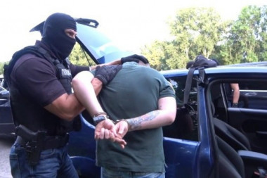 EKSPRESNA AKCIJA POLICIJE: Uhapšen napadač iz Kruševca! (VIDEO)