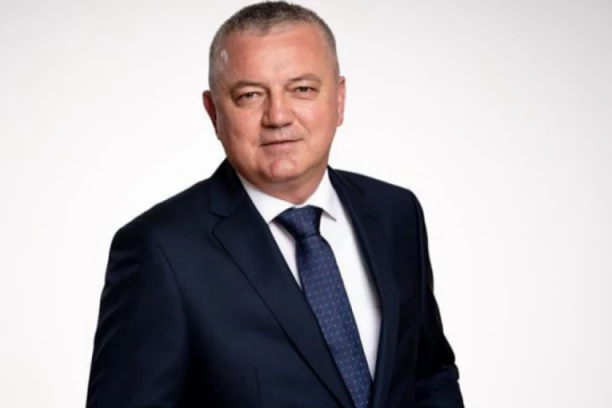 UHAPŠEN HRVATSKI MINISTAR HORVAT, NA METI POLICIJE VIŠE DRŽAVNIH ZVANIČNIKA! Hitno zakazana sednica Vlade!