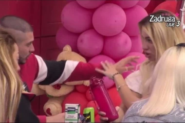 ALEKSANDRA I DEJAN NA KORAK DO TUČE: Tenzija dostigla VRHUNAC, Nikolićeva napravila HAOS! (VIDEO)