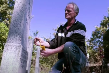 JOVAN IVIĆ ŽIVEO 130 GODINA, DVA PUTA MU IZRASLI ZUBI: Aga iz Bogujevca imao pet žena i sve su mu se zvale na slovo S!