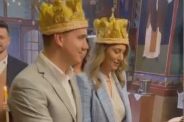 VODITELJKA JUTARNJEG SE TAJNO UDALA: Venčanicu nije obukla, a suprug joj je OZBILJAN FRAJER! (FOTO)