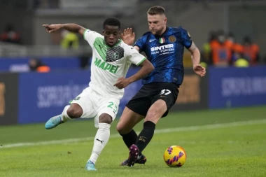 INTER JE U DEBELOJ KRIZI! Sasuolo otresao Neoroazure na Đuzepe Meaci (VIDEO)