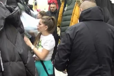 CAR SLOMIO DALILINE USPOMENE NA DEJANA: Filip ZVERSKI BACAO po Šimanovcima Dragojevićkine stvari iz BRAKA! (VIDEO)