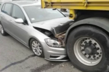 JEDAN MRTAV, VIŠE POVREĐENIH! Sudar 30 vozila! EPILOG STRAVIČNOG LANČANOG SUDARA KOD STARE PAZOVE! (VIDEO/FOTO)