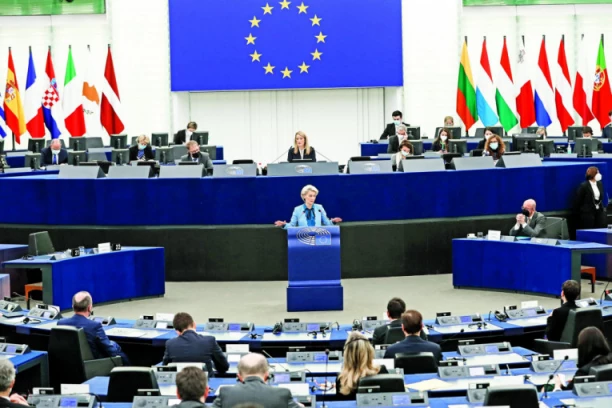 PRELOMNA ODLUKA BRISELA, JEDNA ZEMLJA JE DOBILA STATUS KANDIDATA: Sprečavamo Putina da proširi rat!