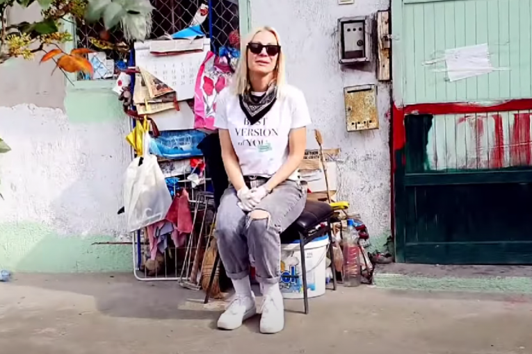 Vesna Đogani u kući u kojoj je odrasla