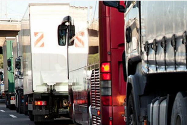 SPAS ZA SRBE! Kamiondžije posle TRI dana pakla puštene u Rumuniju!