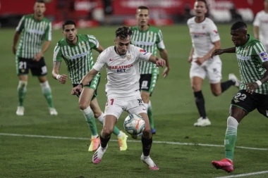 GRAD U PLAMENU! Sudar pretendenata na TRON