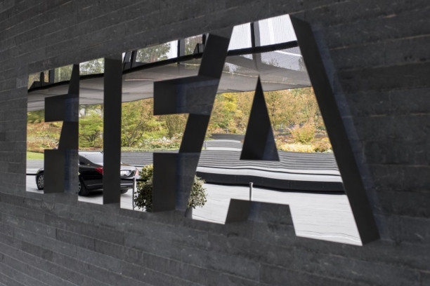 Fudbal je DOTAKAO DNO! Mito, korupcija, polno uznemiravanje - FIFA je postala KRIMINALNA ORGANIZACIJA!