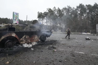 ERA MIRA JE GOTOVA, SVI SMO PRED TREĆIM SVETSKIM RATOM: Ministar odbrane progovorio i izjavom ZALEDIO PLANETU