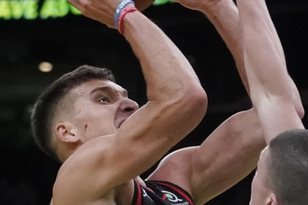 SRBI U NBA LIGI: Loše veče Bogdanovića u trijumfu Atlante, Pokuševski blistao u porazu svoje ekipe! (VIDEO)